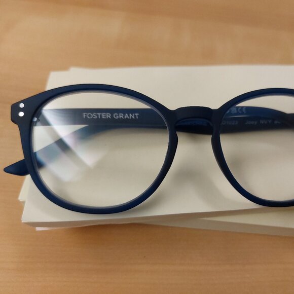 Simple Foster Grant Stylish Readers Reading Glasses NAVY LO1023 Joey 2 Powers - Picture 4 of 13